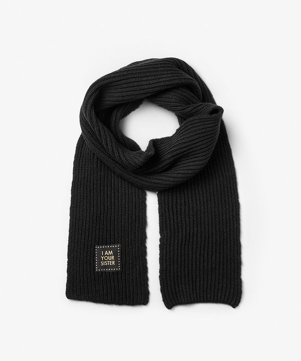Lexia knitted scarf